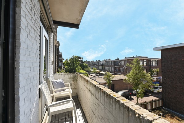 Medium property photo - Troelstrakade 137, 2531 AC Den Haag